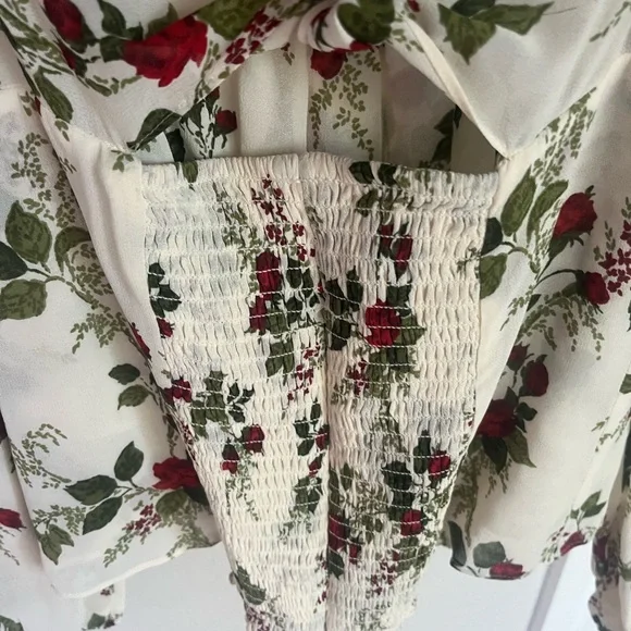 Reformation long sleeve floral top size 6 - Picture 7 of 11